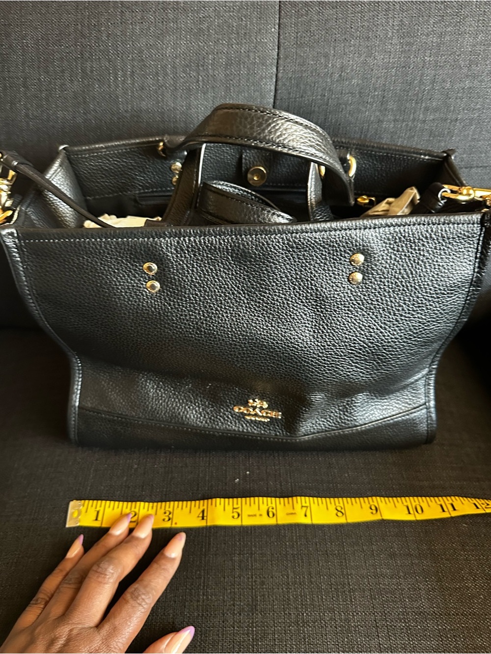 Coach Black Pebbled Leather Carryall Bag with Gold Hardware - Picture 2 of 7